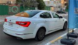 Kia Cadenza